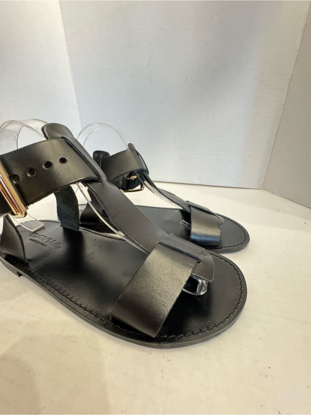 Made in Italy Black Strappy Leather Sandals Gold Buckle Women's EU 40 US 9.5 - Picture 6 of 16